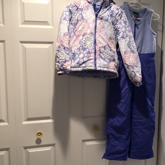 Girls’ L.L. Bean Purple Thinsulate Winter Coat and Snow Bib - Size 10-12 Medium - Picture 2 of 16